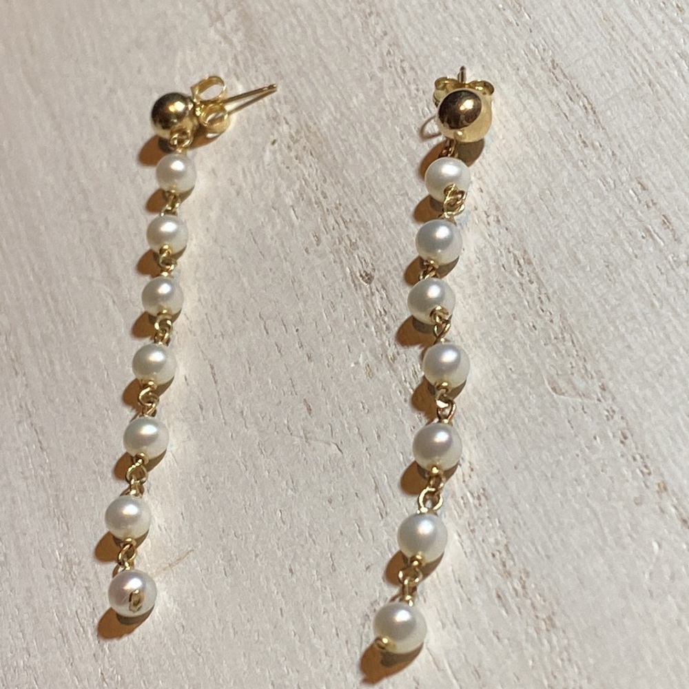 14k Pearl strand earring